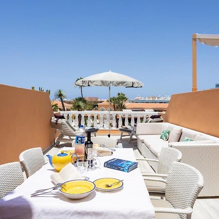Exclusive Attic Las Vistas: Seaside Retreat with Heated Pool Arona  Exterior photo