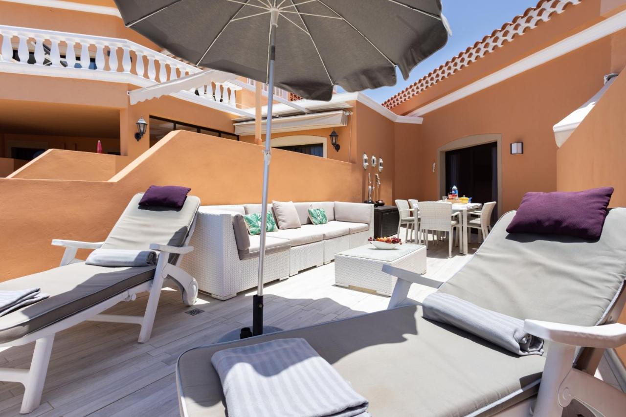 Exclusive Attic Las Vistas: Seaside Retreat with Heated Pool Arona  Exterior photo